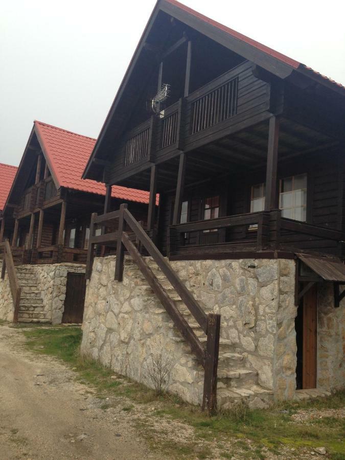 Chales - Penhas Da Saude Villa Luaran gambar